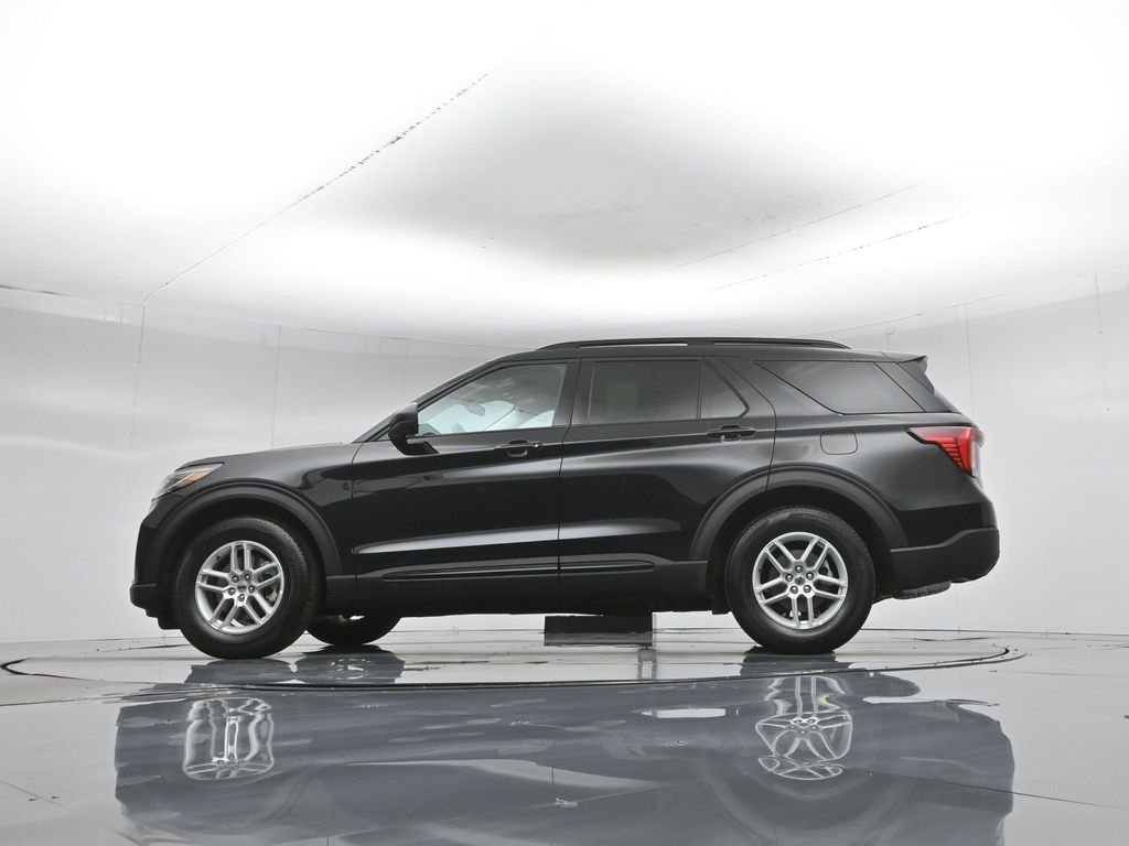New 2026 Agate Black Metallic Ford Active image 52