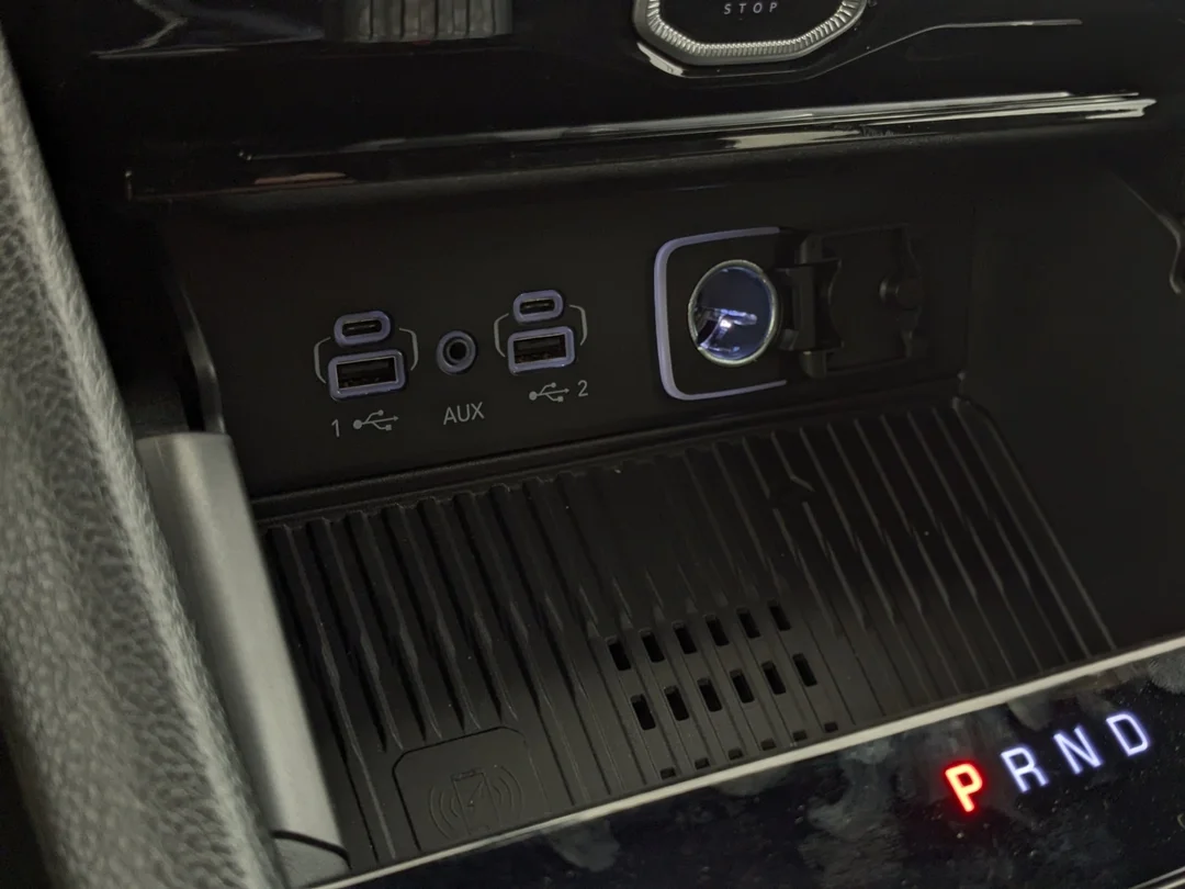 New 2026 Black Jeep Altitude - - 4x4 - 2.0L Turbo - Altitude Pkg - Power Sunroof & More! image 20