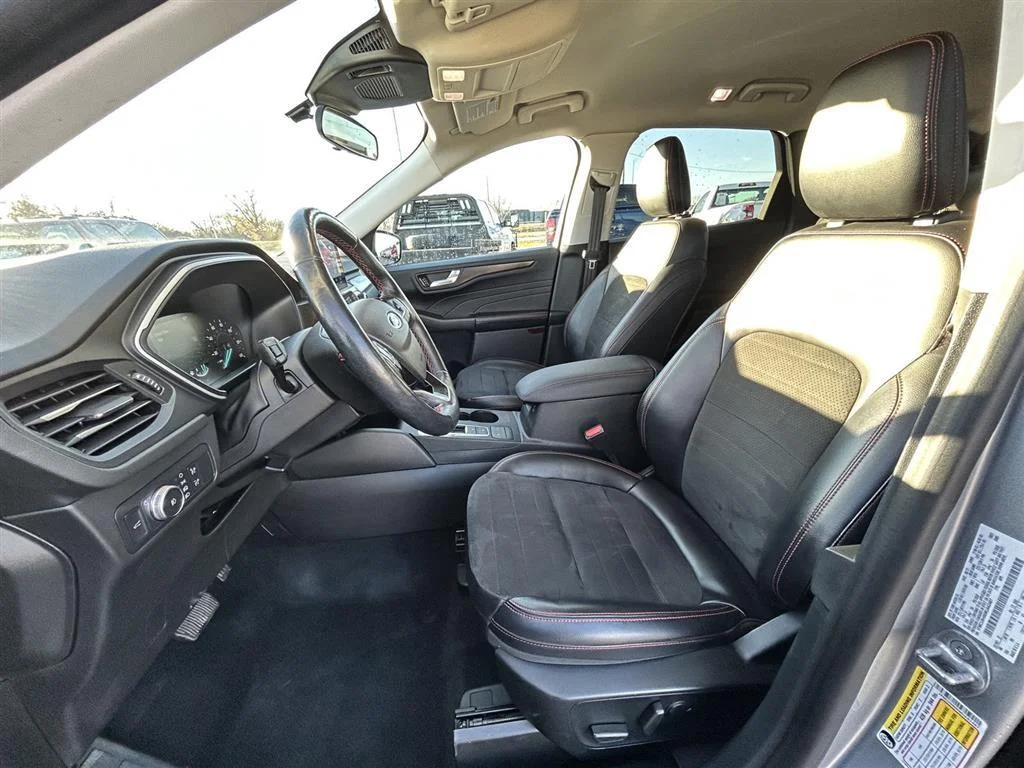 2021 Ford Escape SEL - Photo 9