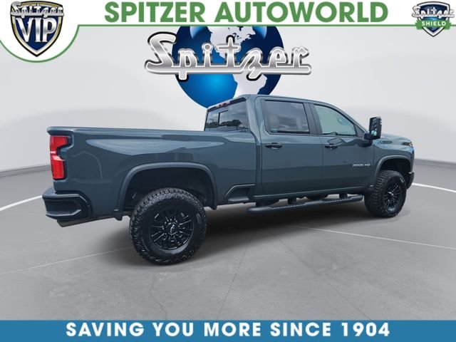 Used 2025 Gray Chevrolet ZR2 image 1