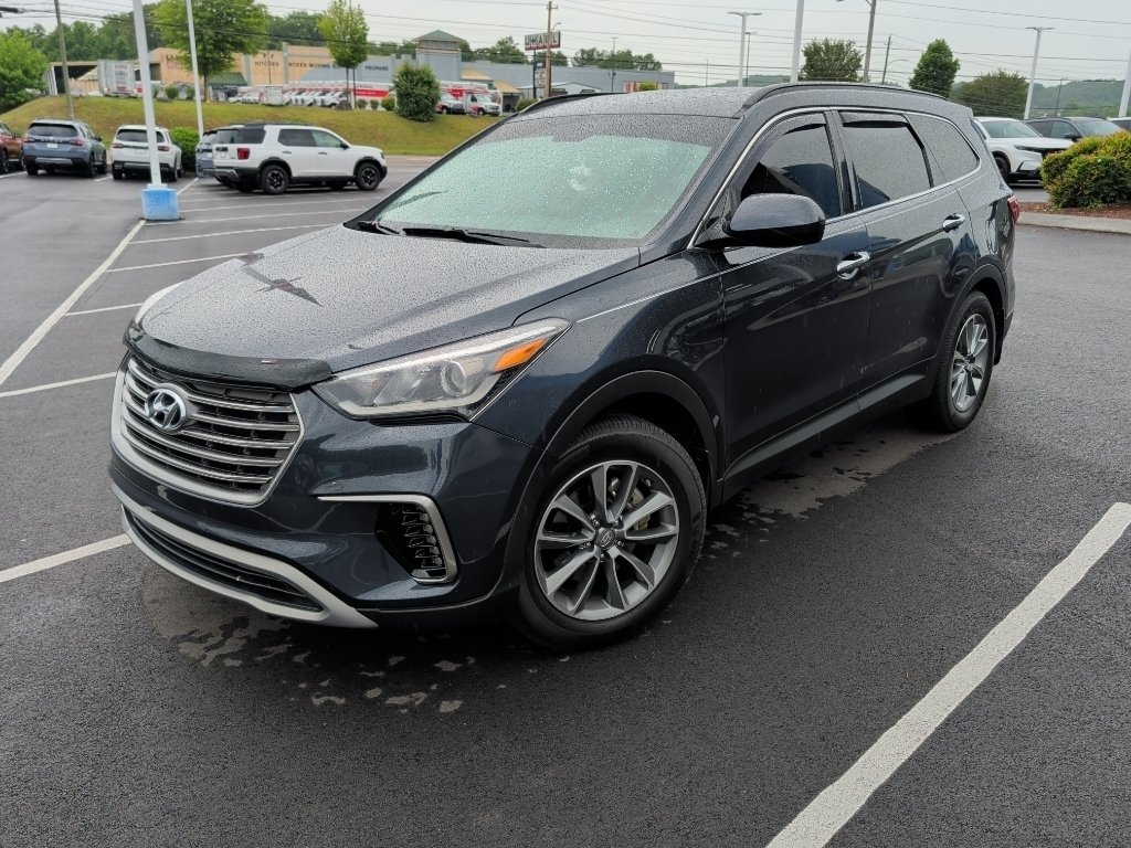 2019 Hyundai Santa Fe SE XL AWD's photo