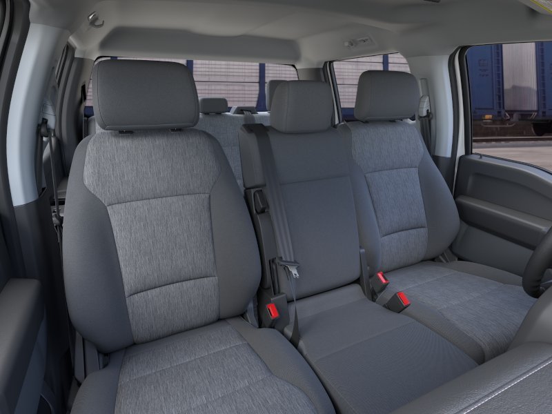 New 2026 Oxford White Ford XL image 10