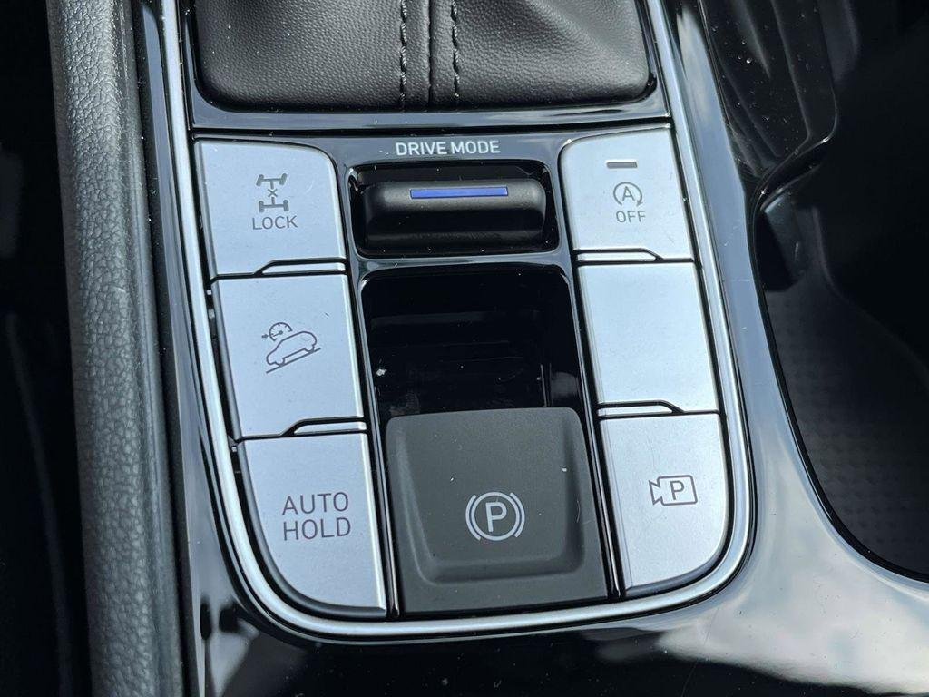 New 2026 White Hyundai SEL Premium AWD image 48