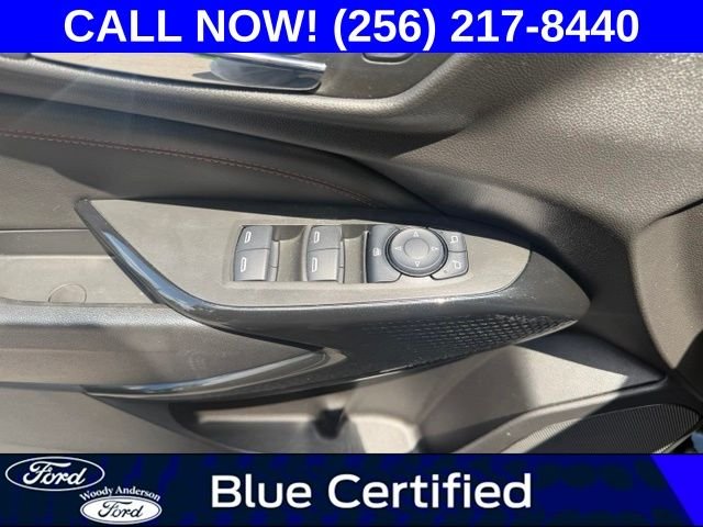 Used 2025 Mosaic Black Metallic Chevrolet 2RS image 17