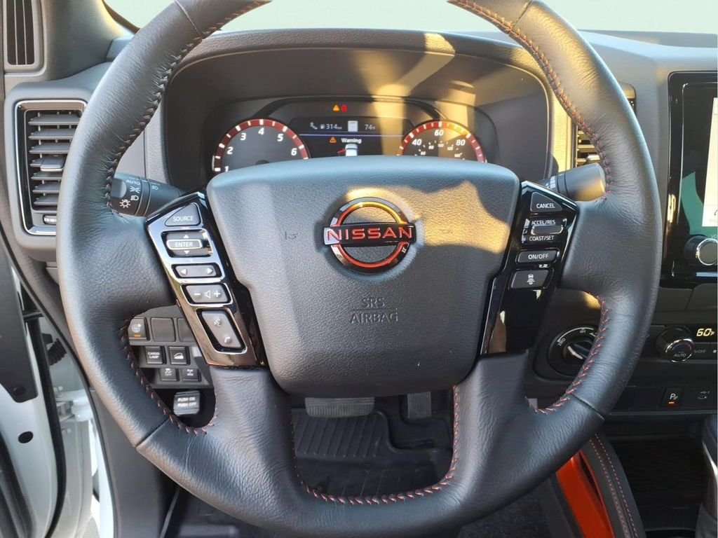 Used 2024 White Nissan PRO-4X image 22