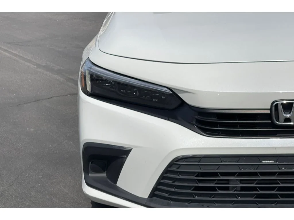 Used 2022 Platinum White Pearl Honda Sport image 15