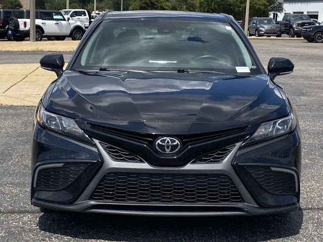 Used 2022 Black Toyota SE image 7