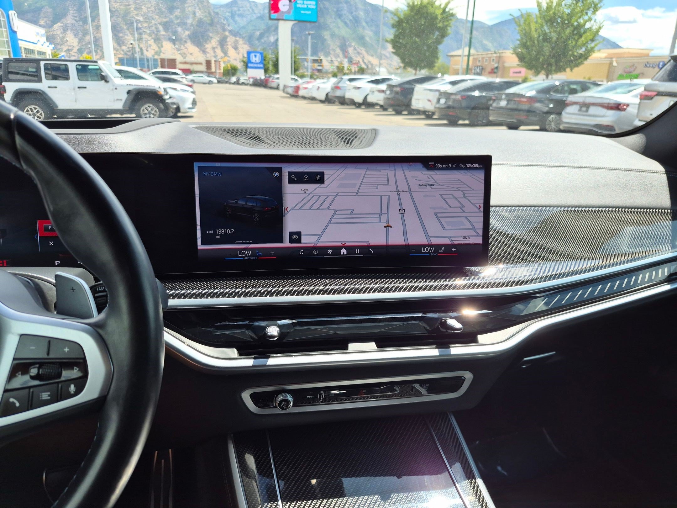 Used 2025 Black Sapphire Metallic BMW M60i image 27