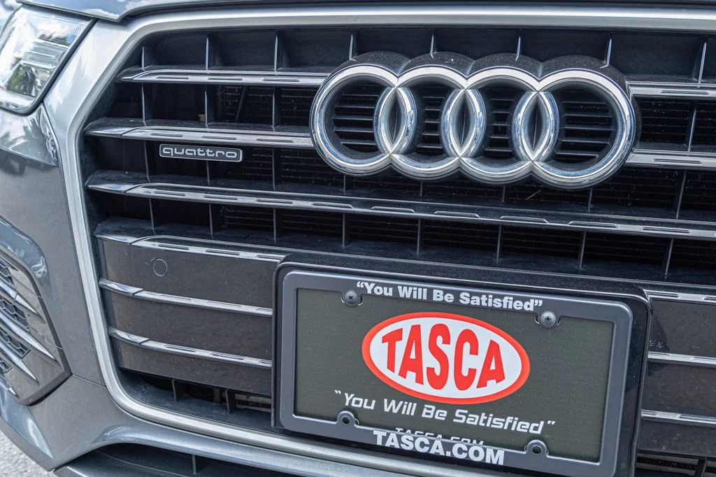 Used 2018 Gray Audi 2.0T Premium image 6