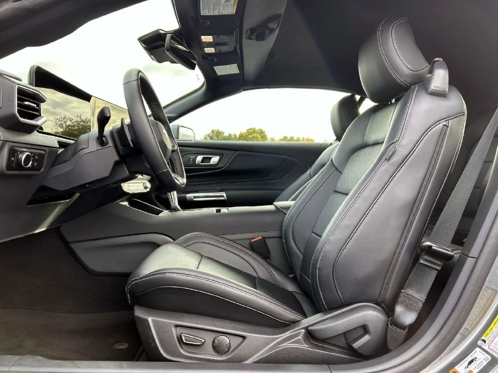 Used 2026 Gray Metallic Ford GT Premium image 12