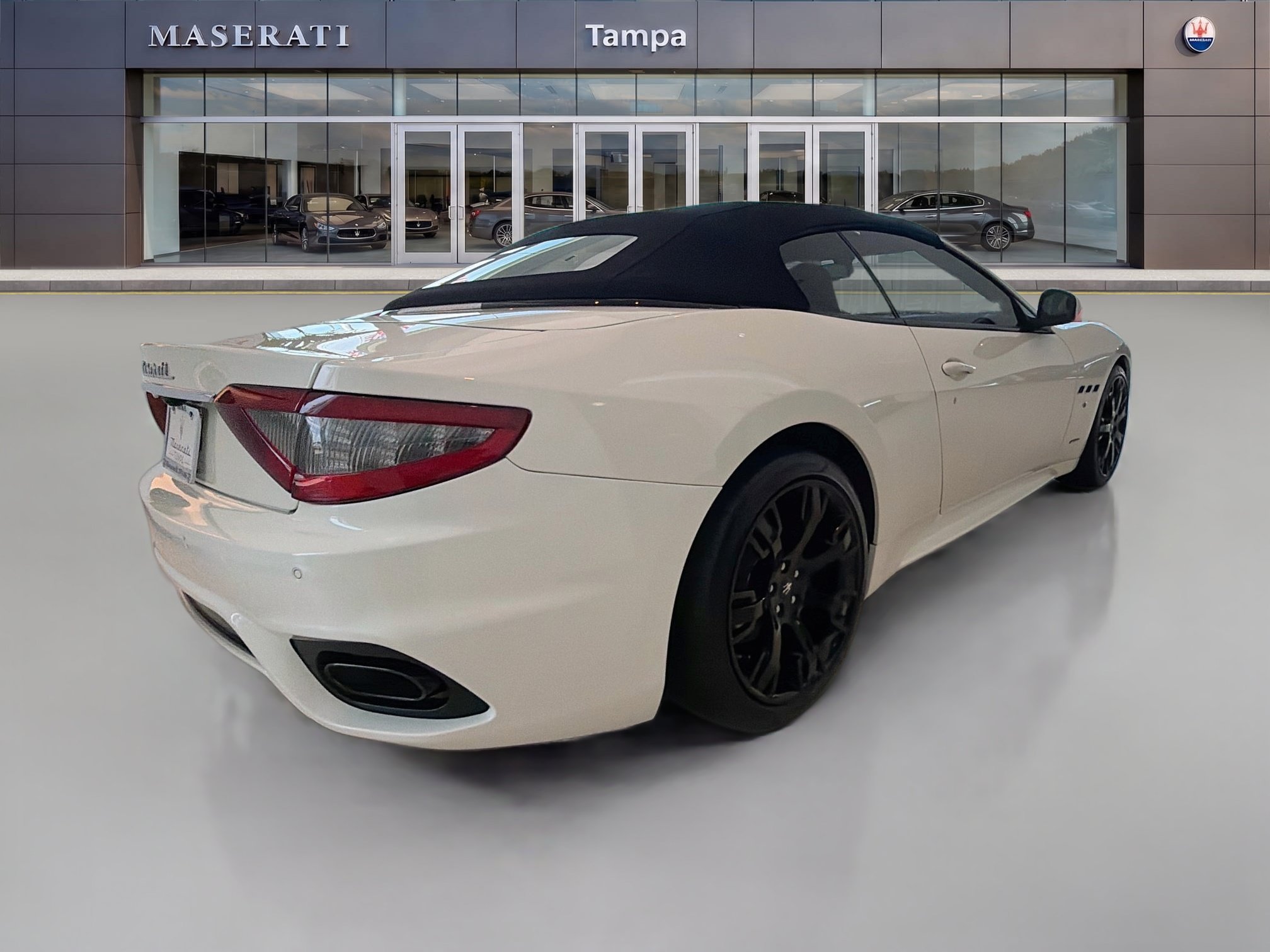 Used 2018 Bianco Fuji Special Matt Maserati Sport image 3