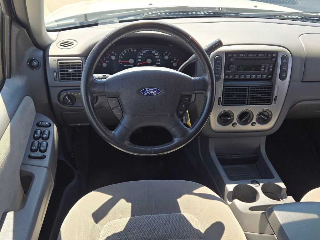 Used 2005  Ford XLT image 20