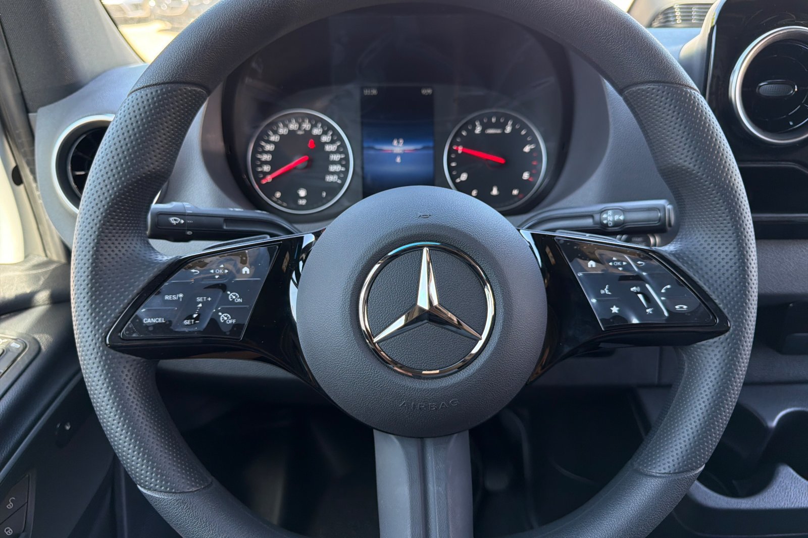 New 2026 Arctic White Mercedes-Benz Cargo 170 WB image 19