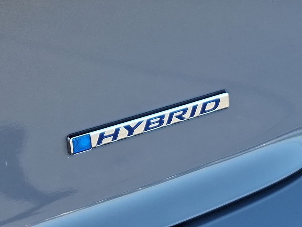 Certified Used 2025 Urban Gray Pearl Honda HYBRID EX-L image 34