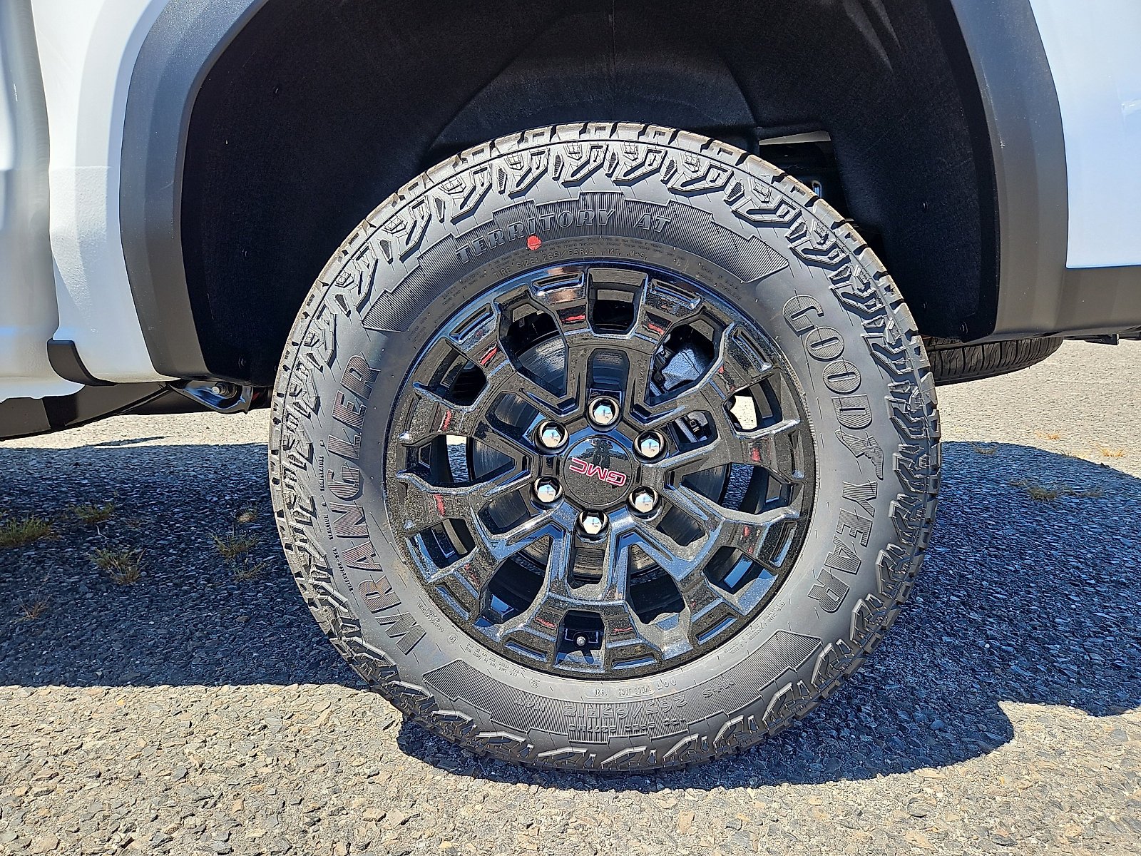 2026 GMC Canyon Elevation - Photo 8