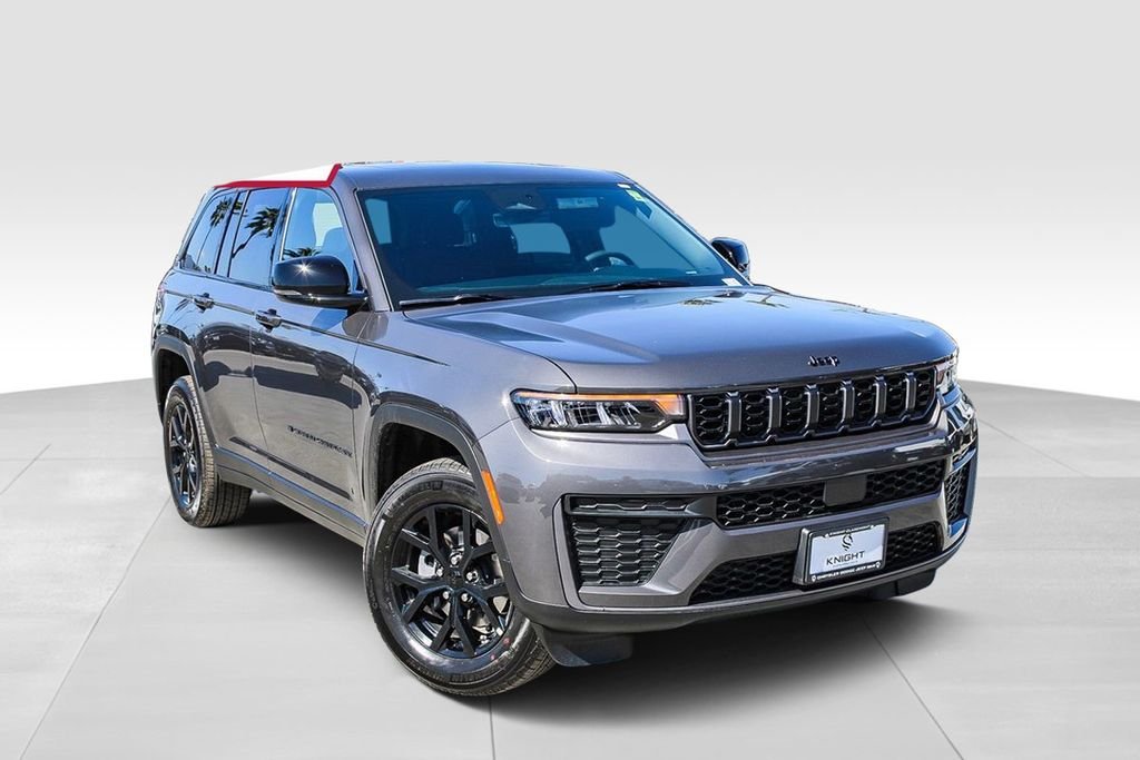 New 2026 Baltic Gray Metallic Clearcoat Jeep Altitude image 2