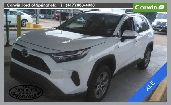 Used 2025 Ice Toyota XLE image 1