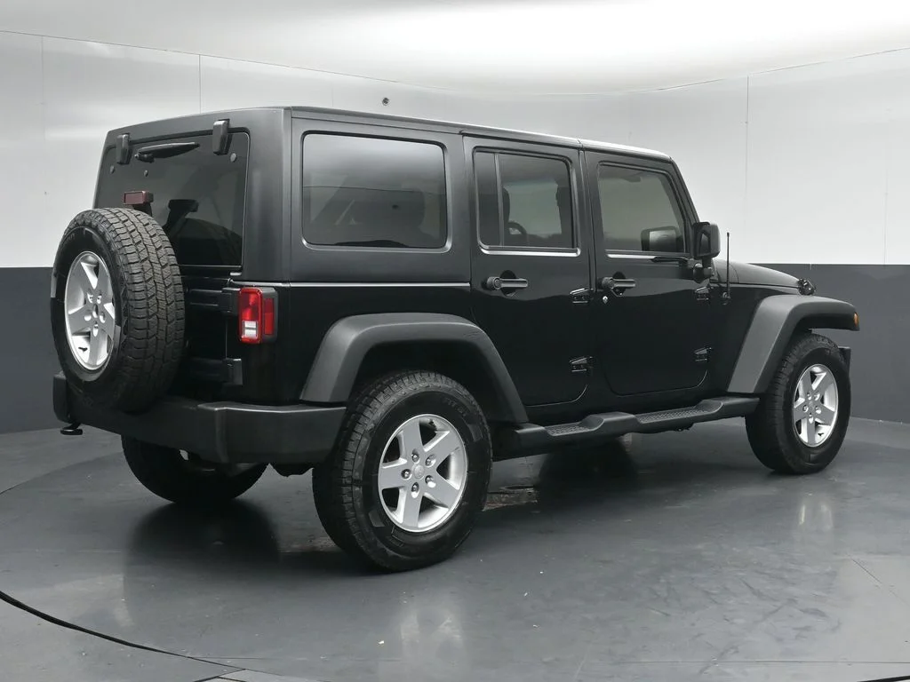 Used 2015 Black Jeep Unlimited Sport image 7
