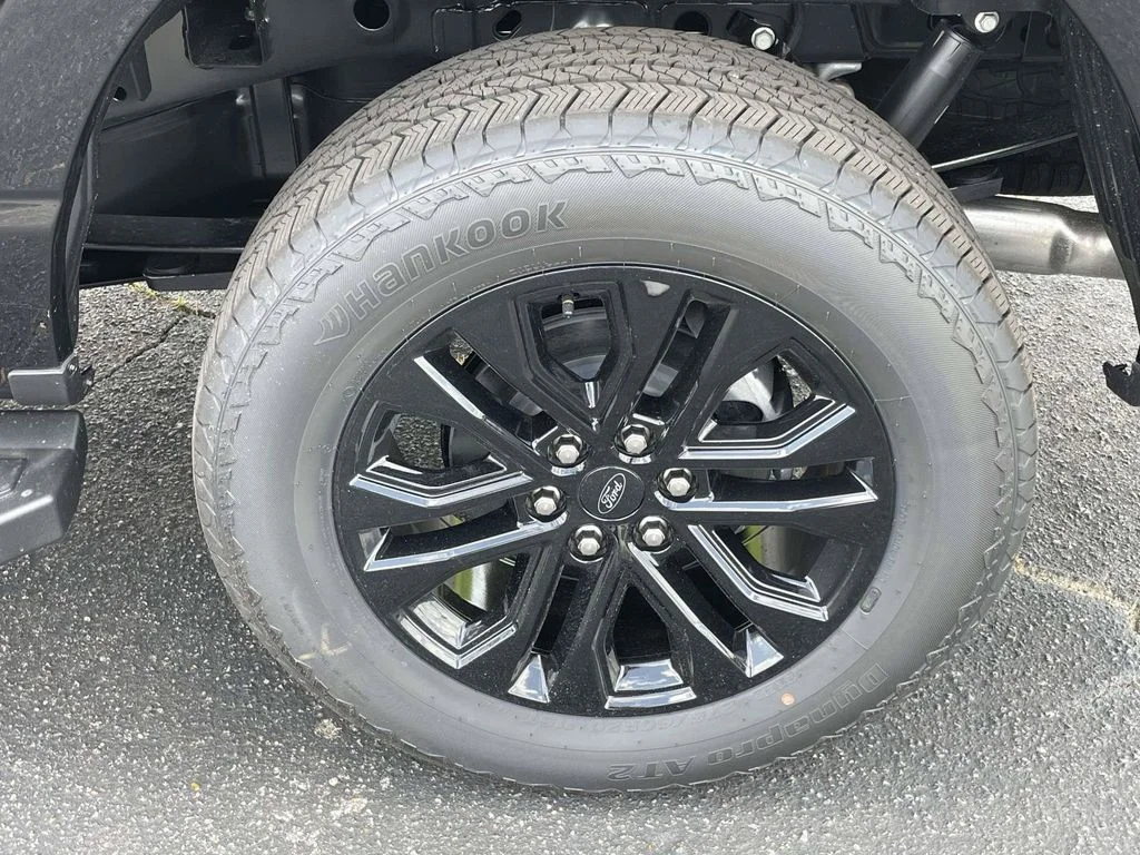 New 2026 Black Ford Lariat image 9