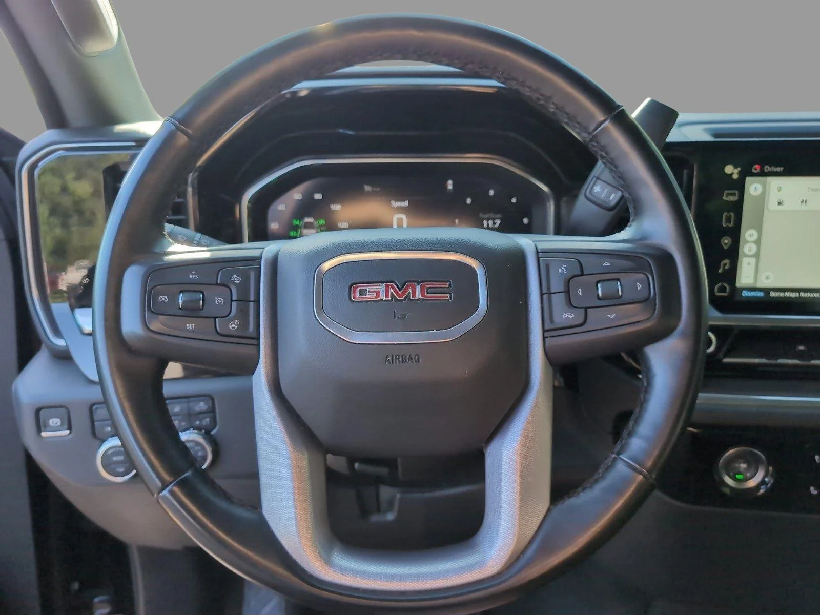 Used 2024 Onyx Black GMC SLT image 28