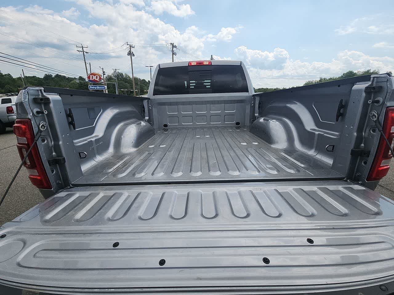 Used 2024 Billet Silver Metallic Clearcoat Ram Tradesman image 16