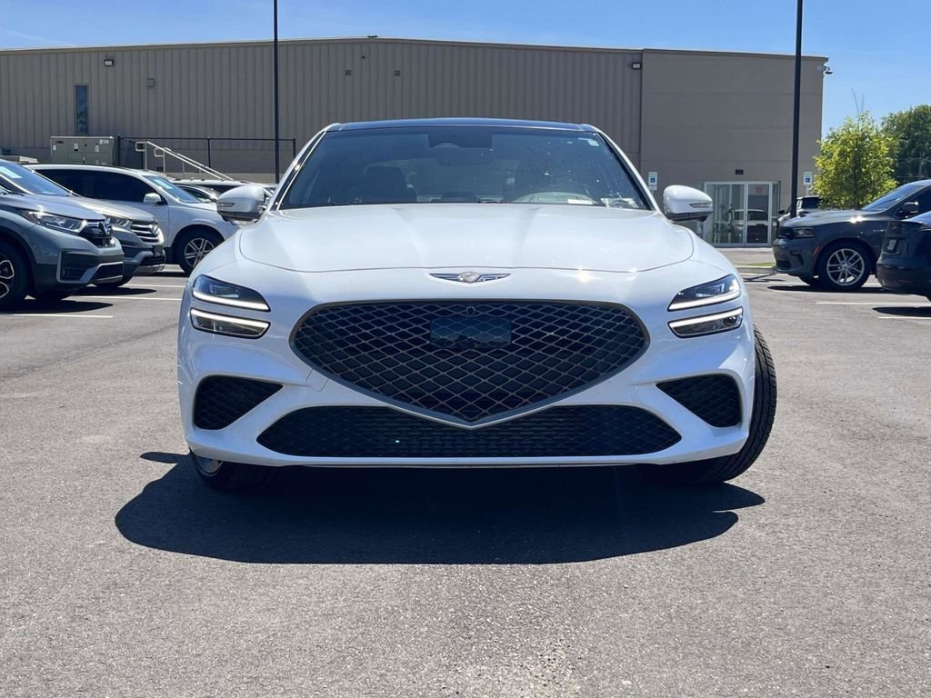 Used 2026 White Genesis 3.3T Sport Prestige image 8