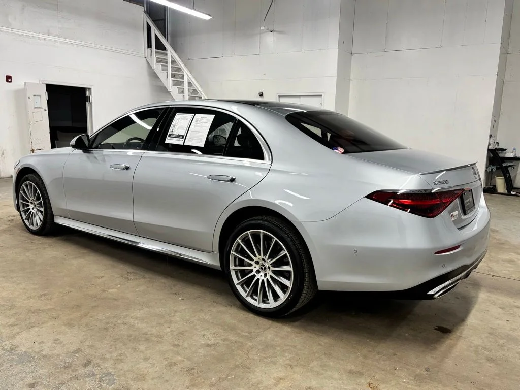 Used 2023 Silver Mercedes-Benz S 580 image 6