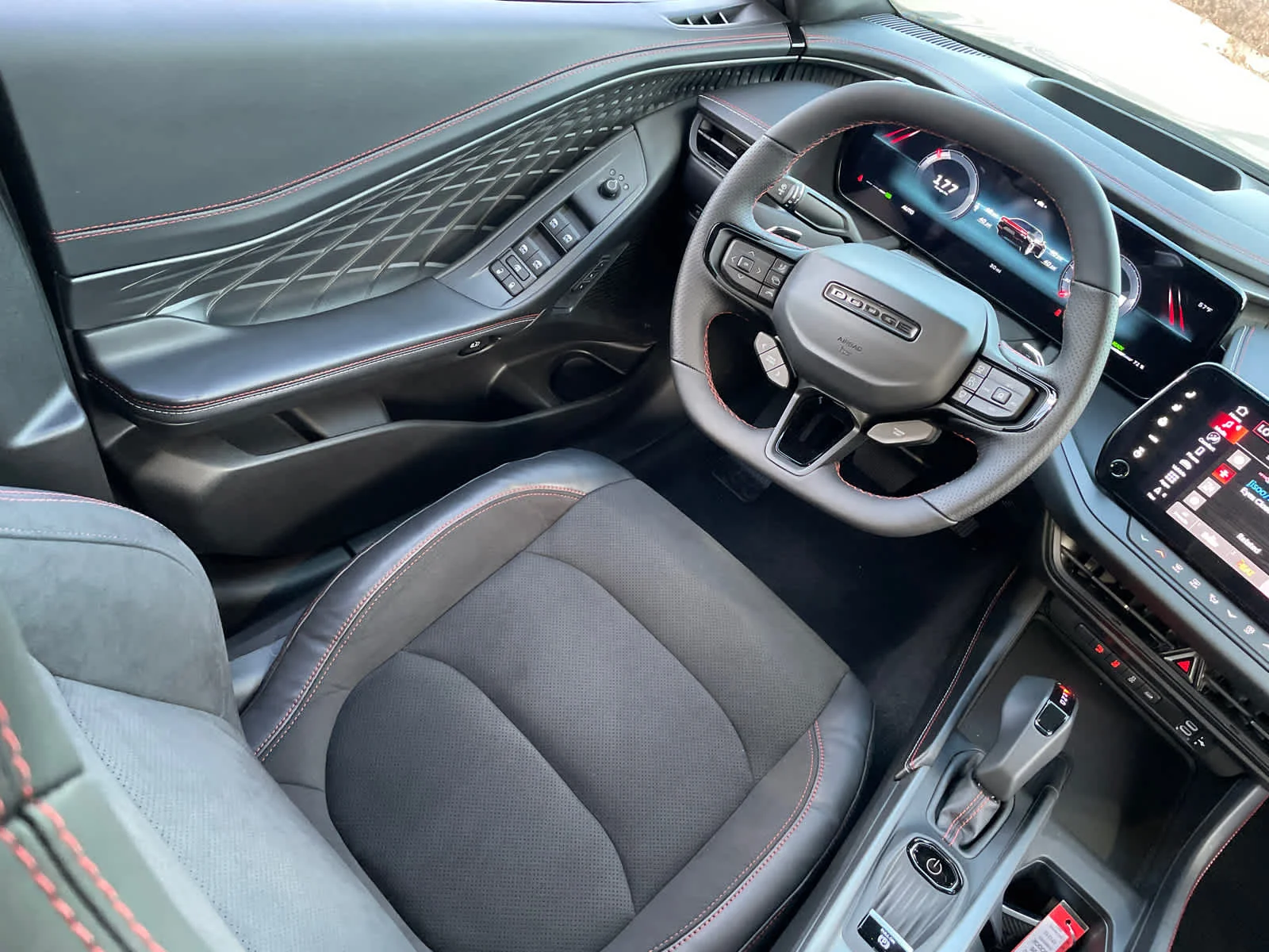 2026 Dodge Charger Daytona Scat Pack - Photo 16