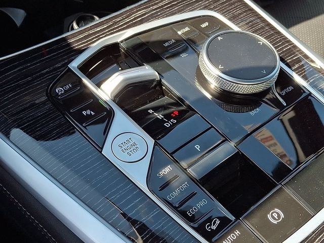New 2026 Dravit Grey Metallic BMW xDrive40i image 14