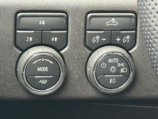 2025 Chevrolet Silverado 2500 HD LT - Photo 32