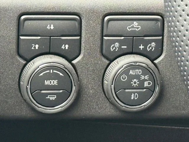 2025 Chevrolet Silverado 2500 HD LT - Photo 32