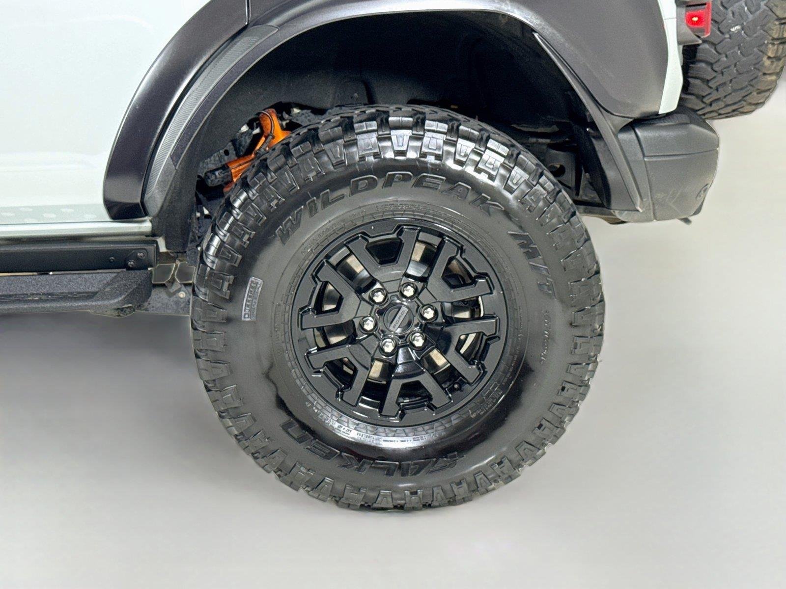 Used 2023 Cactus Gray Ford Raptor image 39