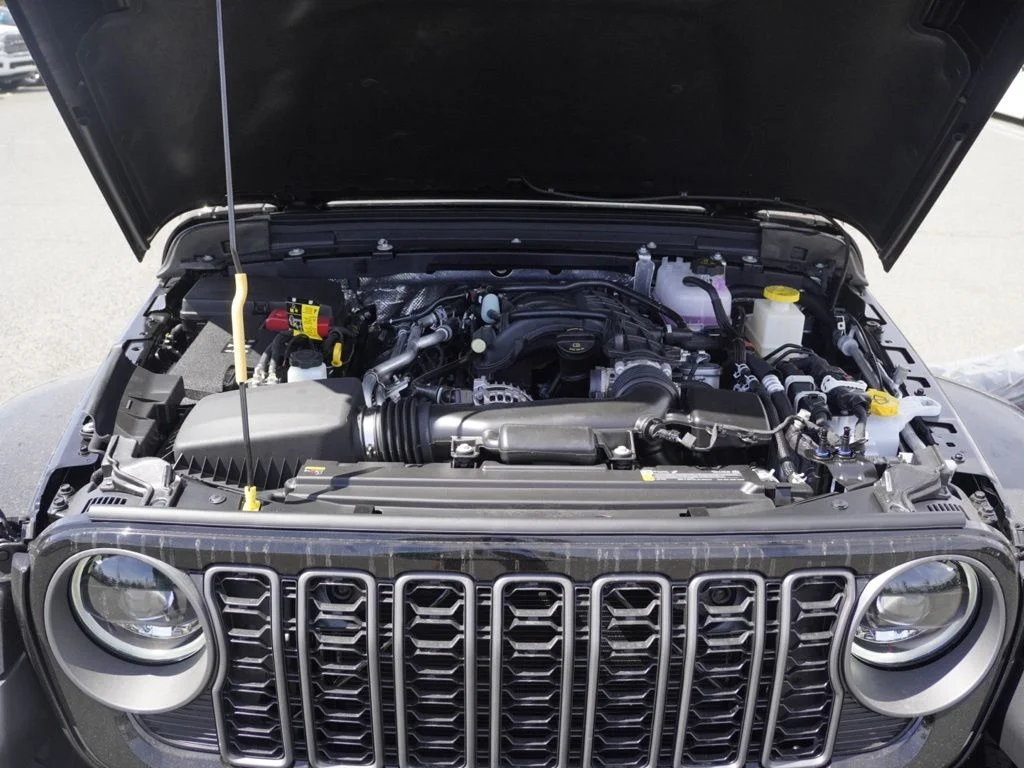 New 2026 Black Clear-Coat Exterior Paint Jeep Sport S image 28
