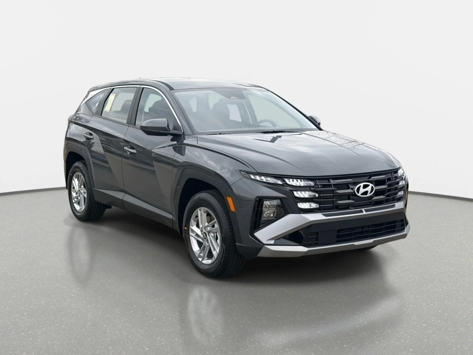 Used 2026 Ecotronic Gray Hyundai SE image 3