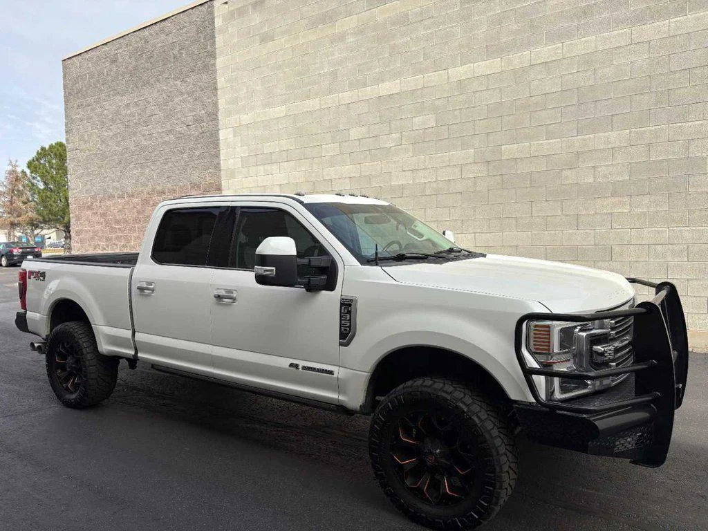 2020 Ford F-350 Super Duty Limited - Photo 11
