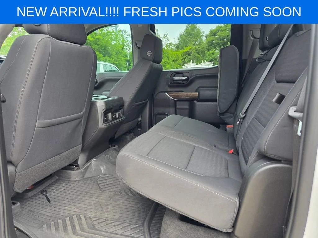 Used 2022 Summit White Chevrolet RST image 14