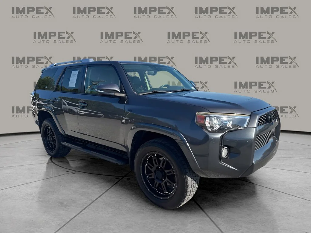 Used 2017 Gray Toyota SR5 Premium image 7