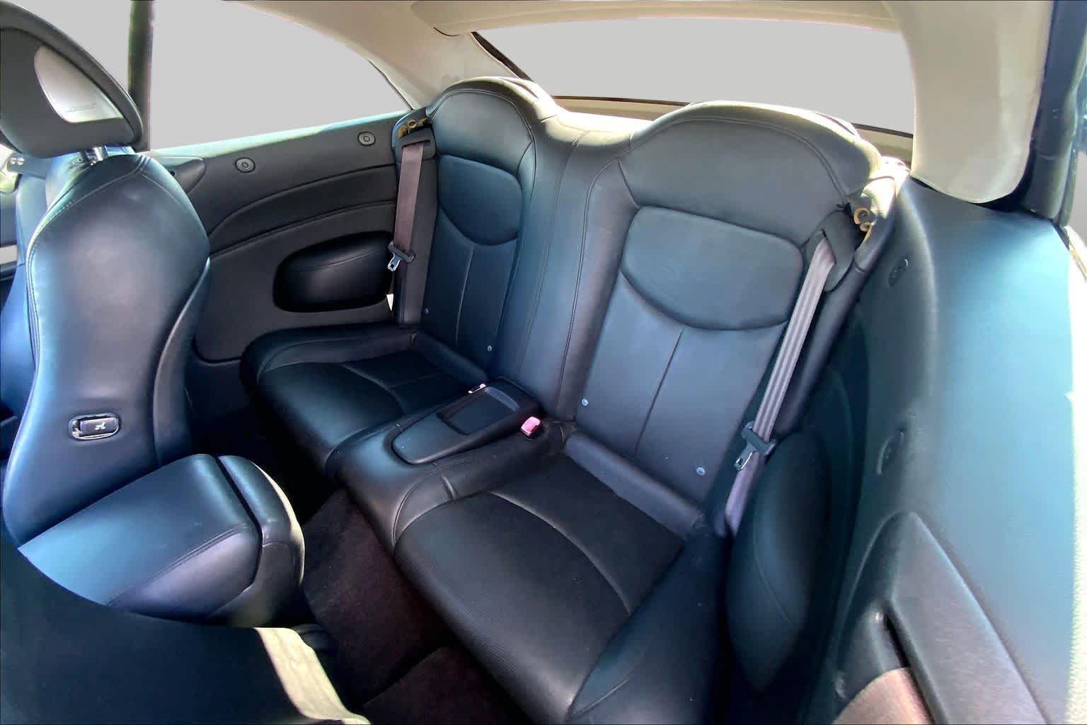 Used 2014 Black Obsidian INFINITI  image 20