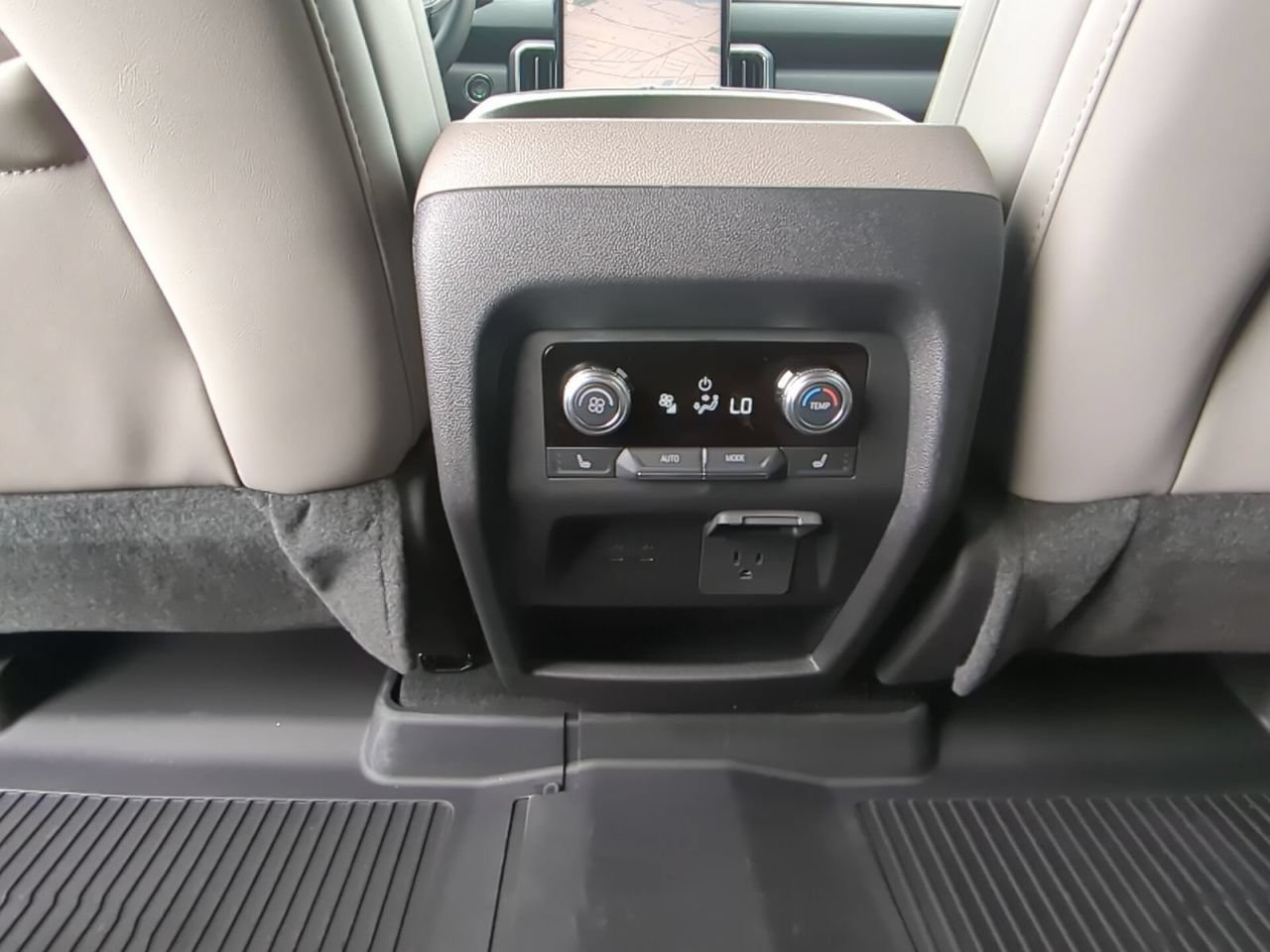 2026 GMC Acadia Elevation - Photo 23
