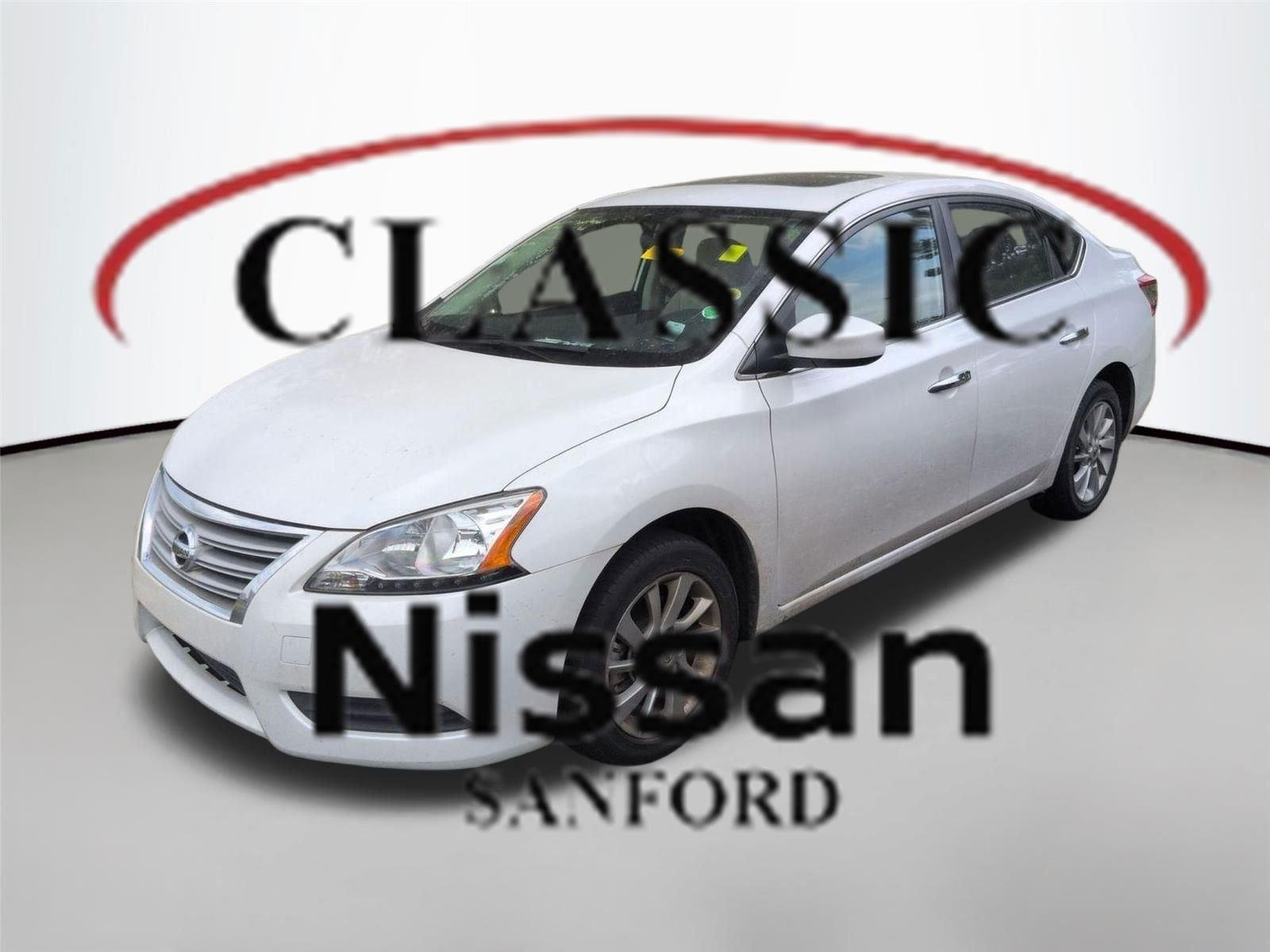 Used 2015 Aspen White Nissan SV image 1
