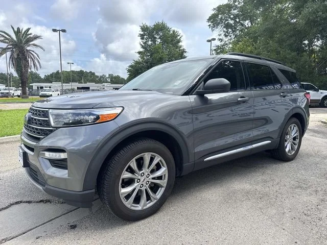 Certified Used 2021 Gray Metallic Ford XLT image 6