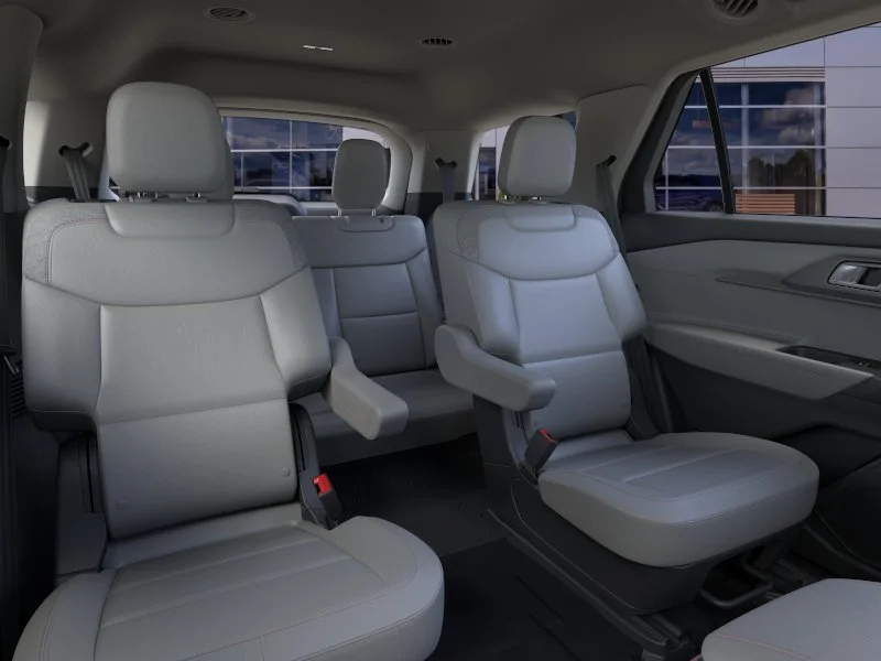 New 2026 Vapor Blue Metallic Ford Active image 35