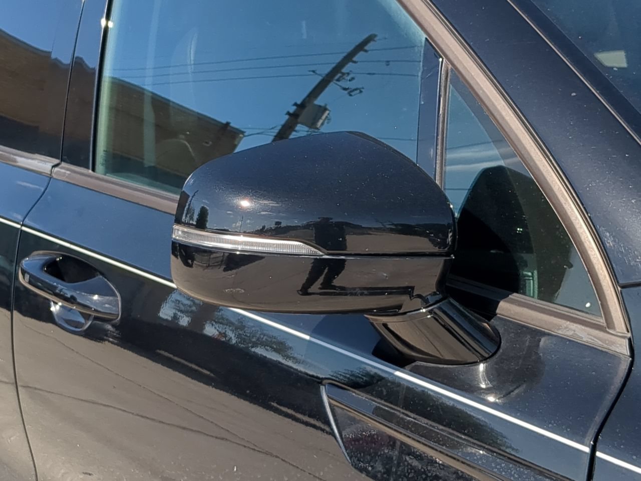 Used 2023 Ebony Black Kia S image 33
