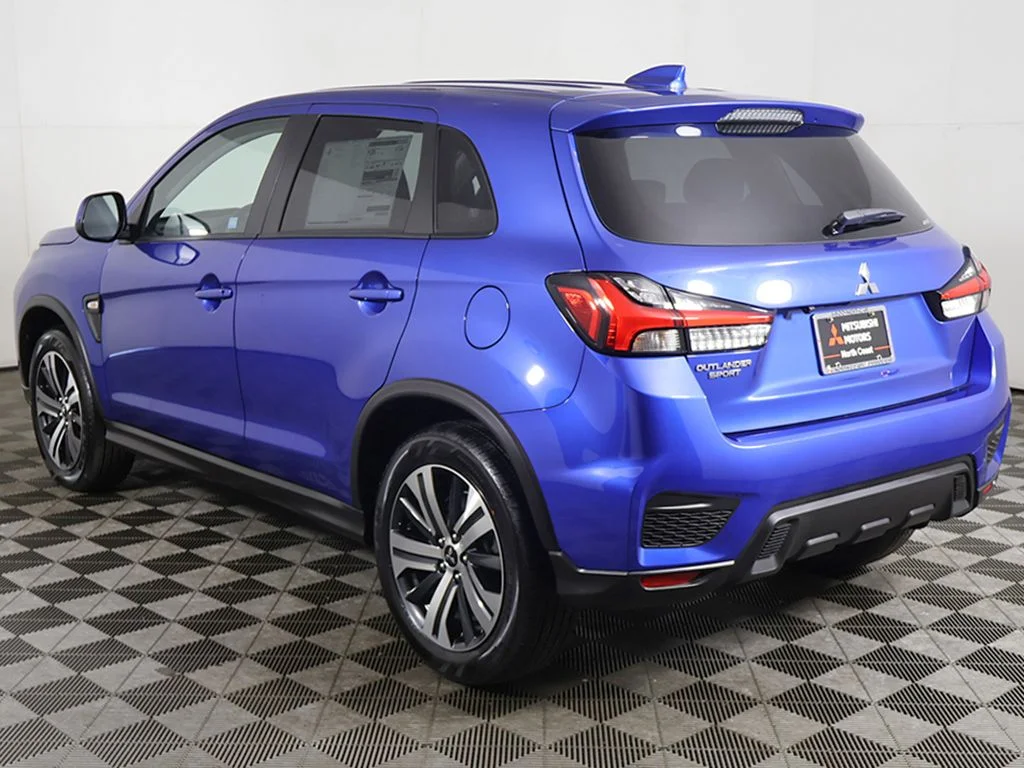 New 2026 Blue Mitsubishi 2.0 ES image 6