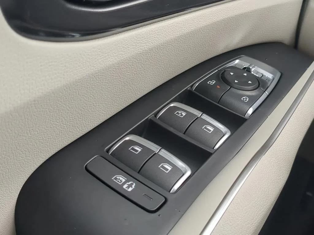 2026 Kia Sorento EX - Photo 28