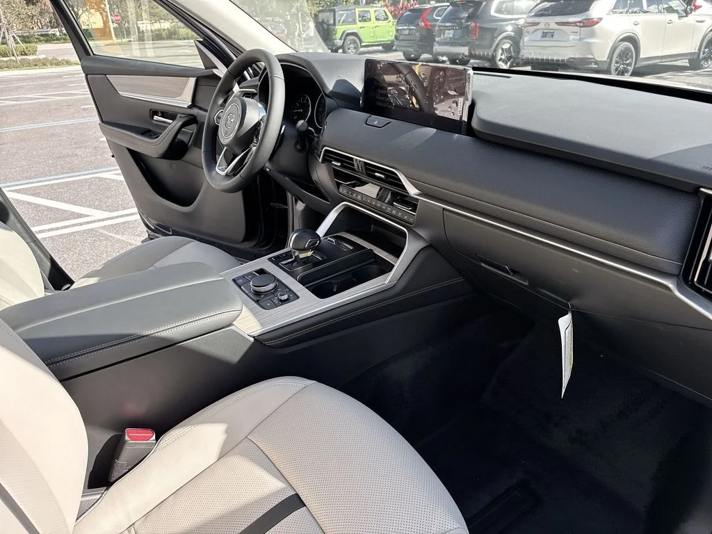 2026 Mazda CX-90 Preferred Package - Photo 32
