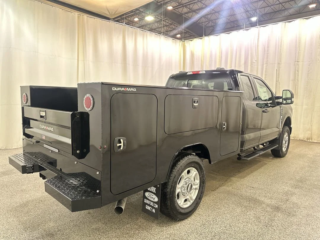 New 2026 Agate Black Metallic Ford F-250® XLT image 8