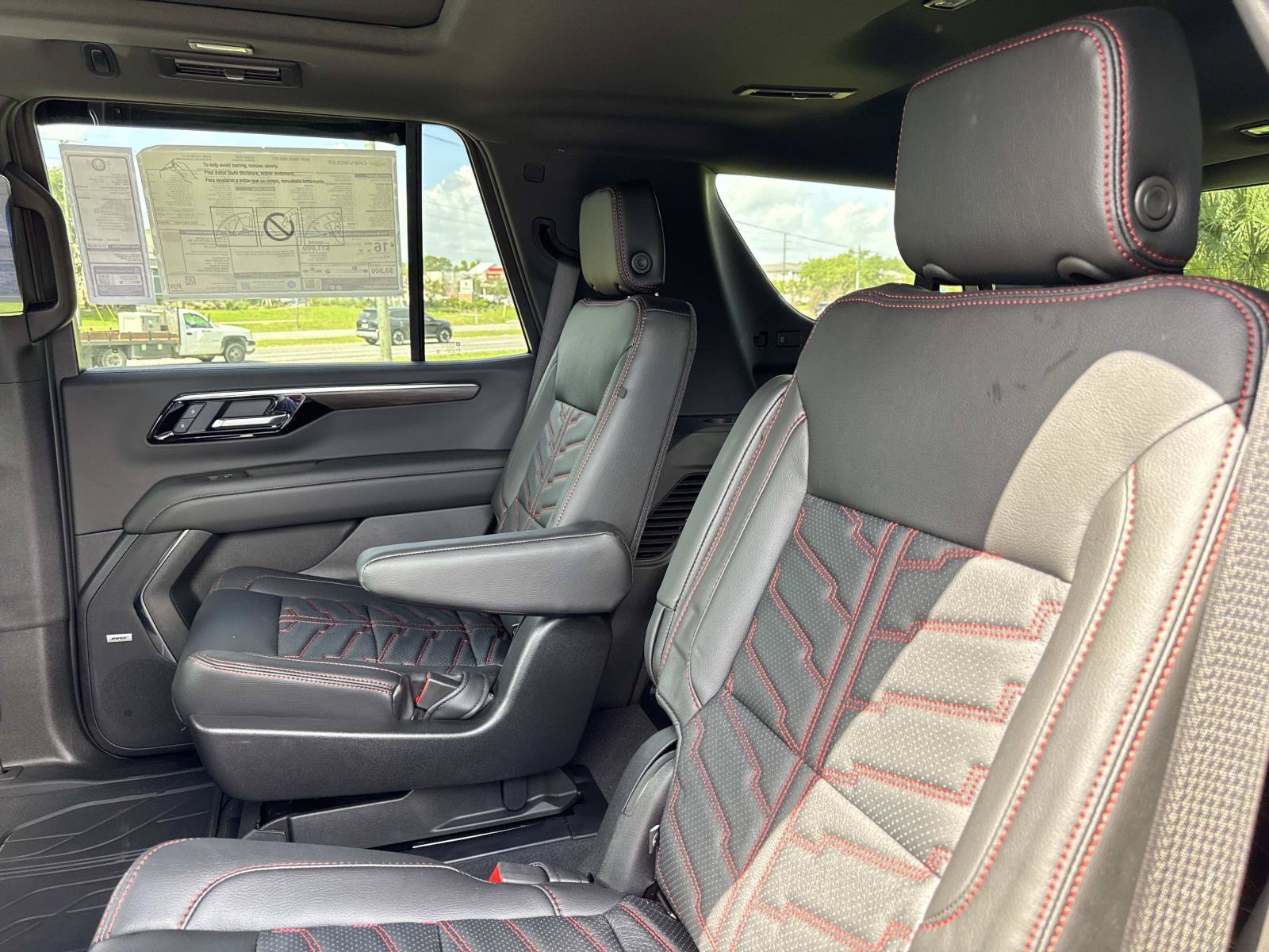 2026 Chevrolet Tahoe Z71 - Photo 11