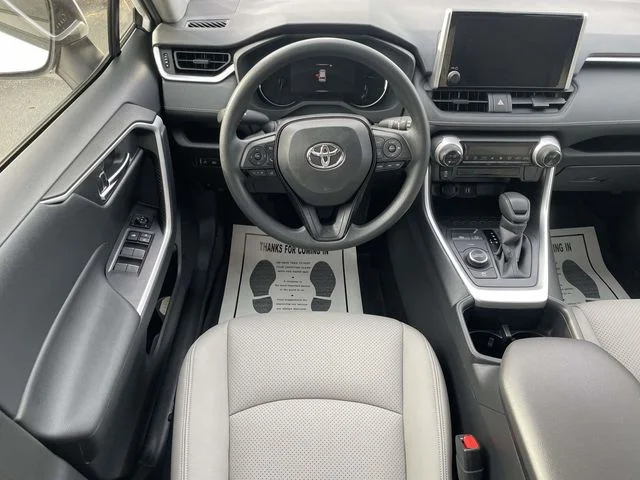 Certified Used 2025 Ice Toyota XLE image 12