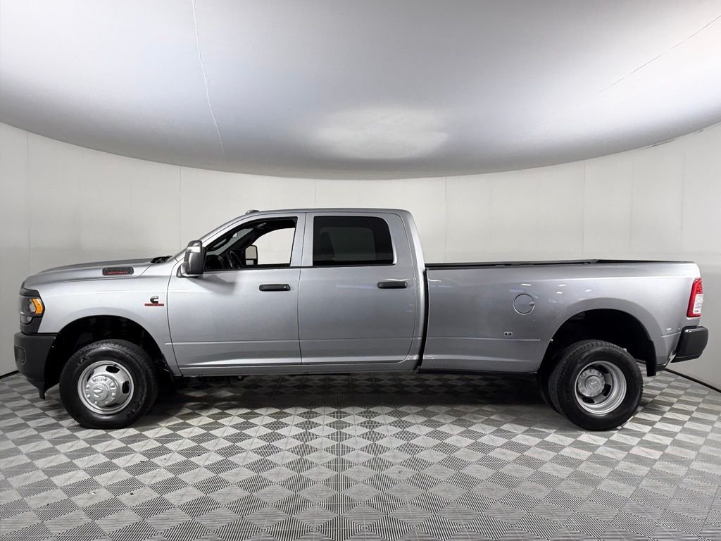 Used 2024 Silver Ram Tradesman image 5